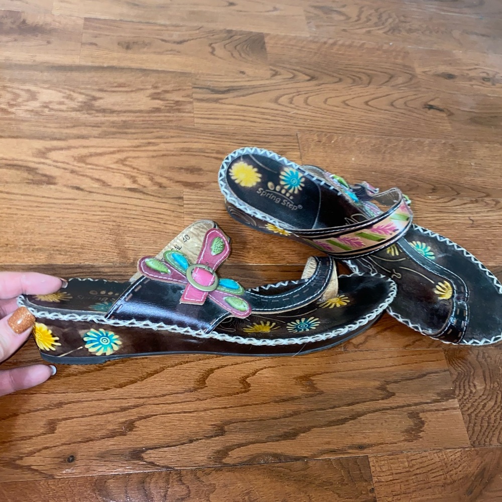 SPRING STEP sandals